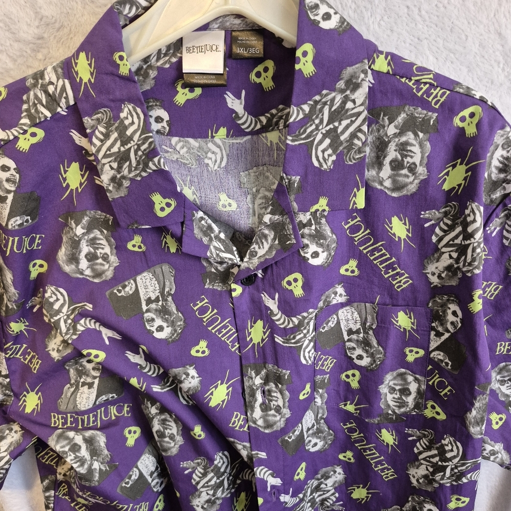 Beetlejuice Button Front Casual Short Sleeve Shirt NWT, 3XL